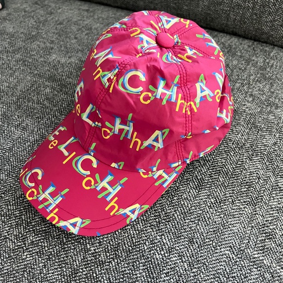 RARE!! CHANEL 2019 LOGO Baseball Cap - Picture 3 of 8